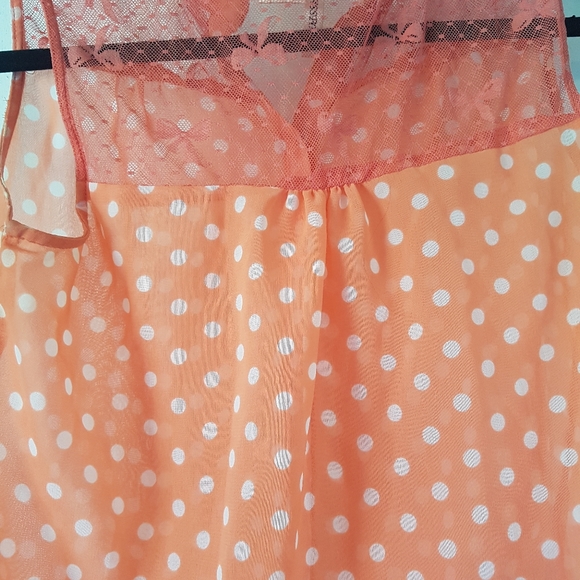 Orange polka dot tie front tank. - Picture 3 of 4